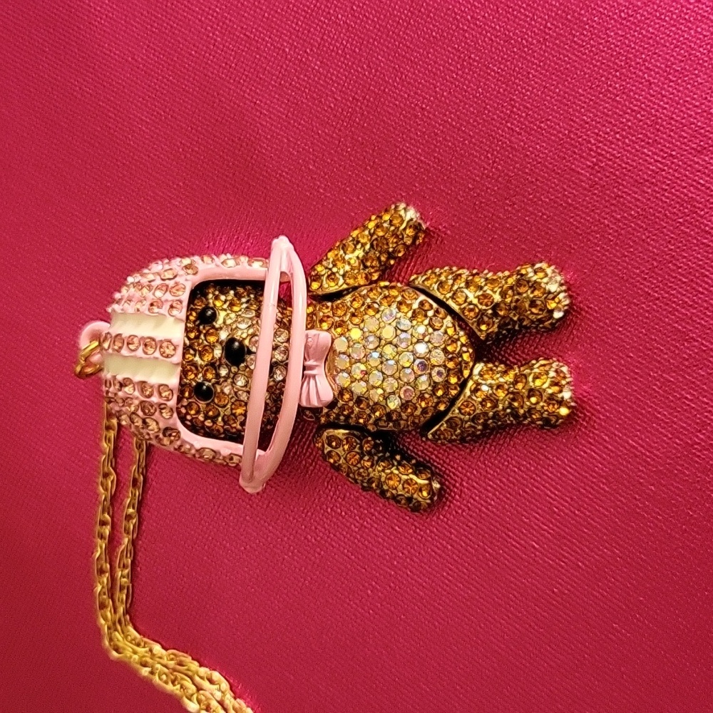 BETSEY JOHNSON